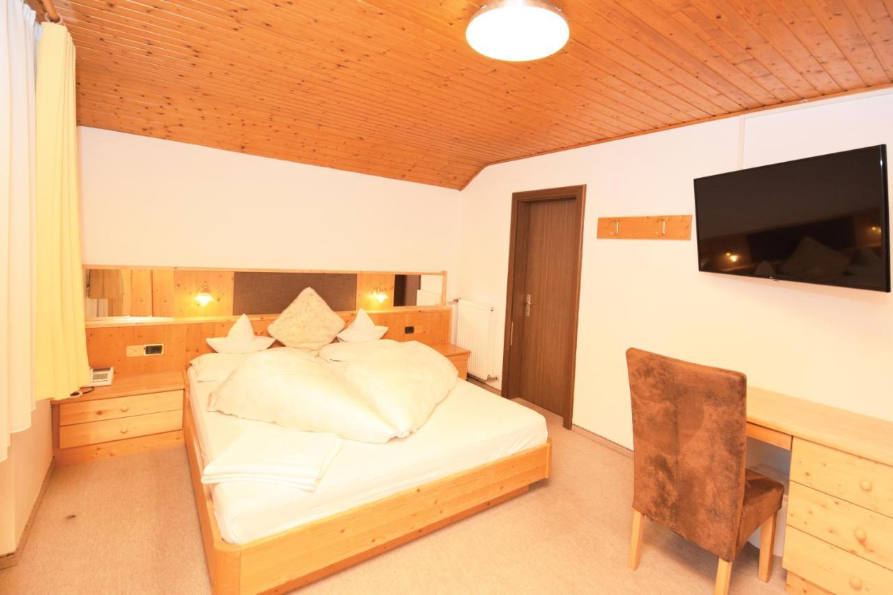 Hotel Chalet Olympia Monguelfo-Tesido / Welsberg-Taisten Dış mekan fotoğraf